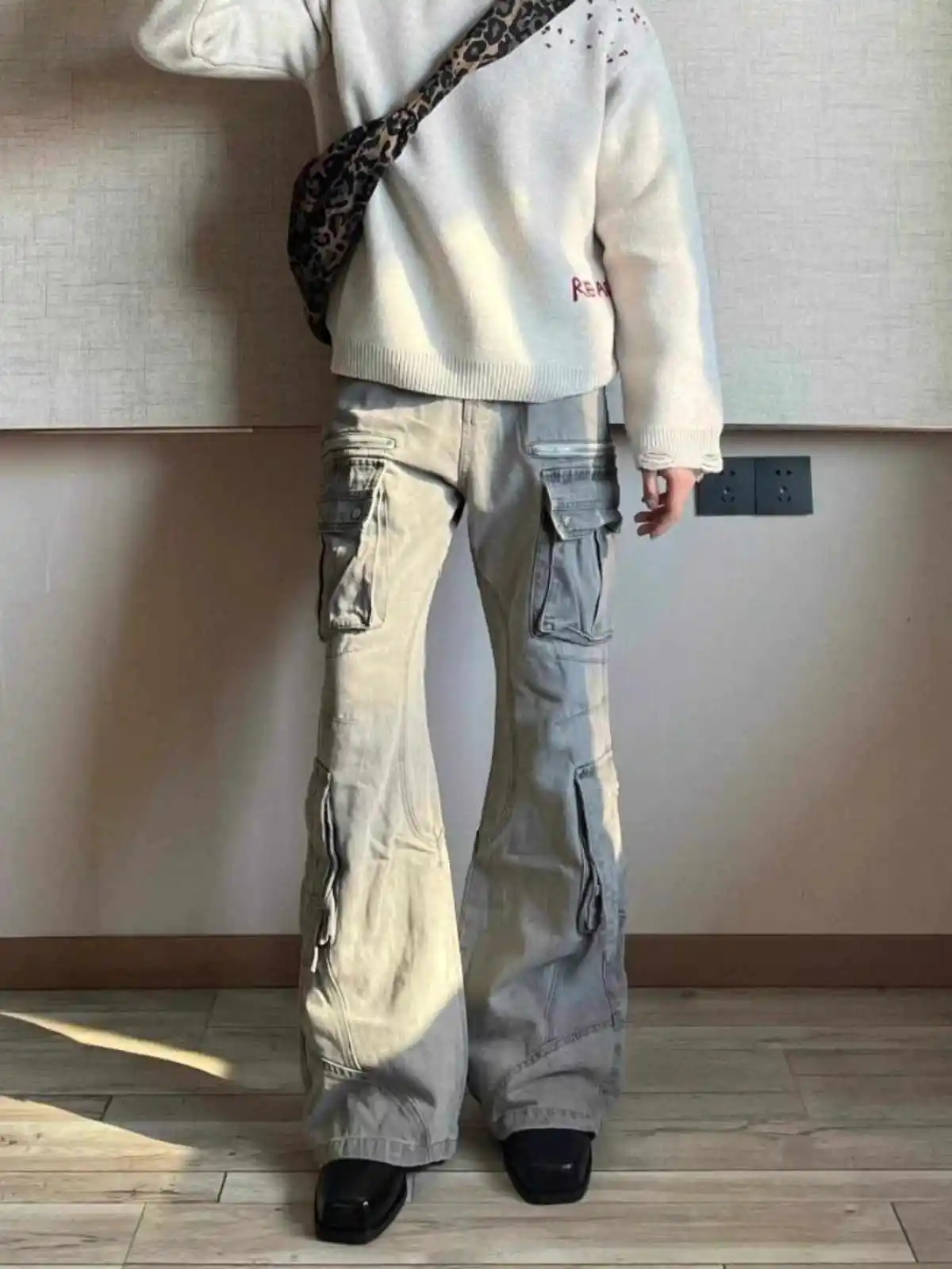 

Женские синие расклешенные джинсы-карго Y2k, винтажные джинсовые брюки в стиле Харадзюку, японский стиль 2000-х годов, джинсовые брюки большого размера, одежда, осень 2025 г.