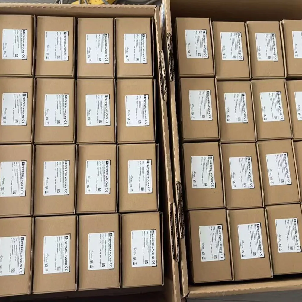 أجهزة التشفير الدوارة الأصلية الجديدة PEPPERL+FUCHS FVS58N-011K2R3GN-0013 معيار تمامًا في المخزون