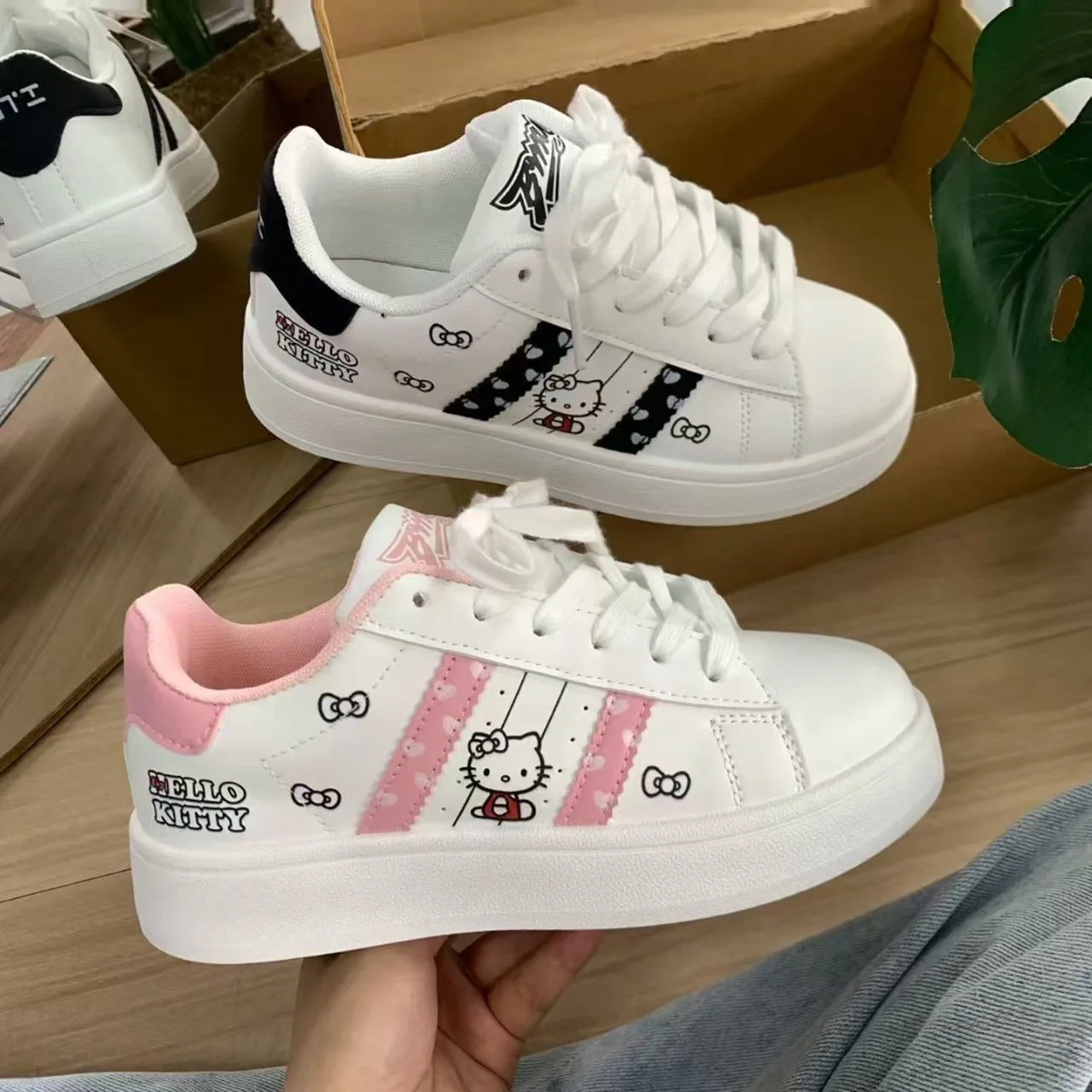 Fashion Hello Kitty Casual Board Shoes Cute Sneakers Girls Cartoon Thick Bottom Shoes Anime Women Kawaii Anti-Slip Sports Shoes view 6