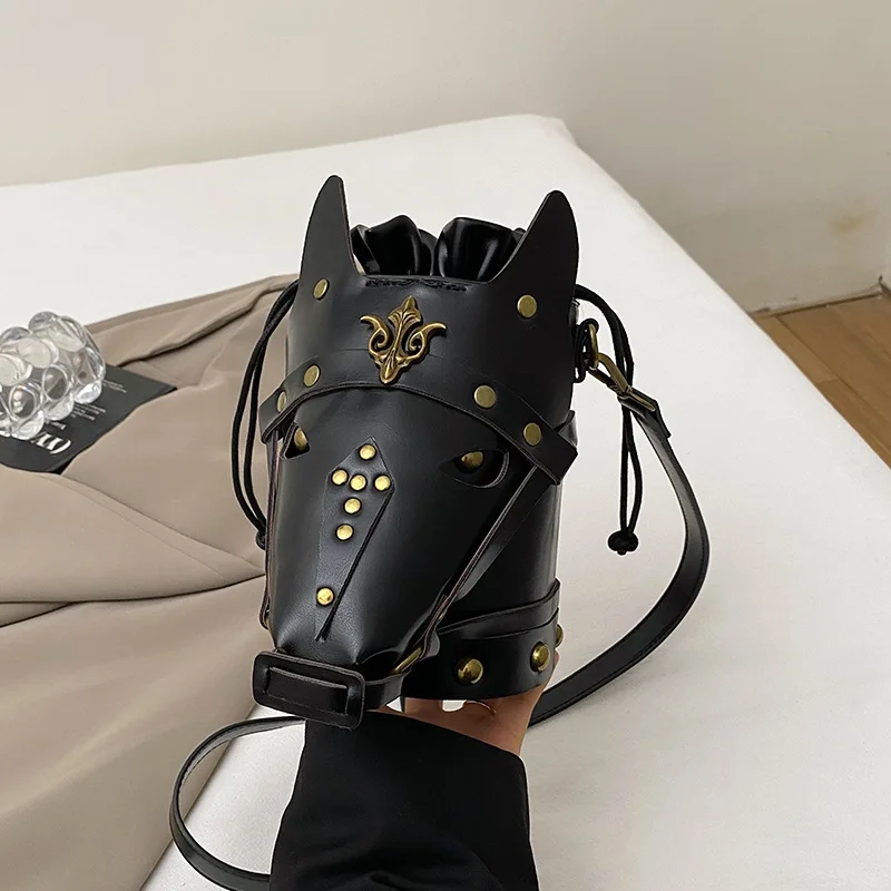 حقيبة كتف مضحكة بتصميم عتيق وقناع رأس الحصان الإبداعي حقيبة دلو فريدة من نوعها حقيبة كروس بكتف واحد للنساء #6