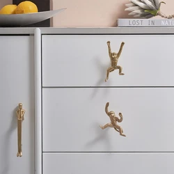 Solid Brass Furniture Handles Monkey Shaped Drawer Knobs Kitchen Cabinets Knob Handles for Cabinets and Drawers Wardrobe Pulls