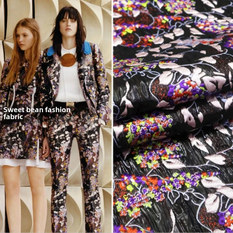 

Золотая проволока, парча, жаккардовая ткань, осень-зима, тисненый пиджак, костюм, европейский бренд, модный дизайн, шитье, оптовая продажа, ткань