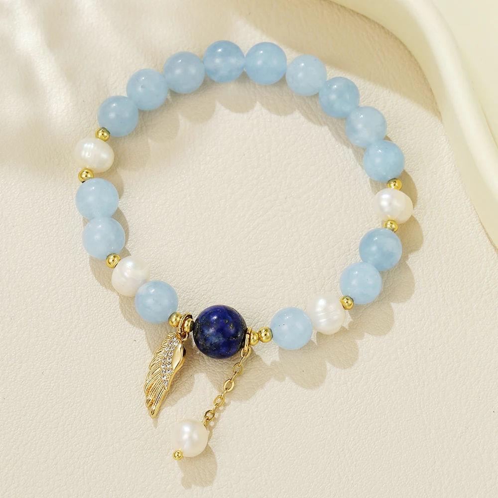 Various styles of natural freshwater pearl bracelets and crystal chains, original factory designs for wholesale jewelry.