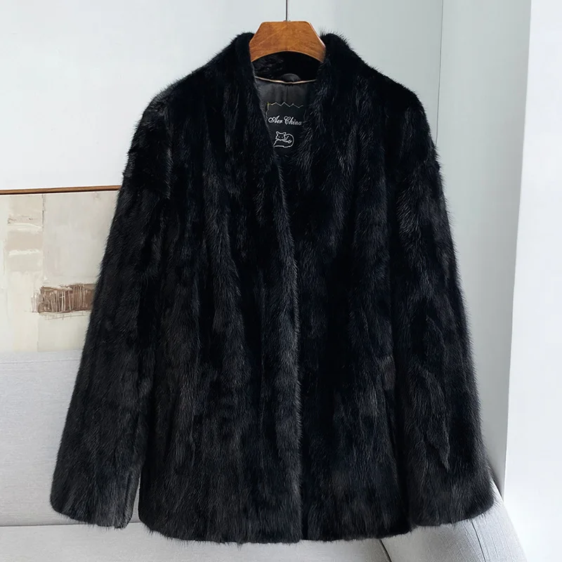 New Minimalist and Stylish V-neck Mink Fur Coat