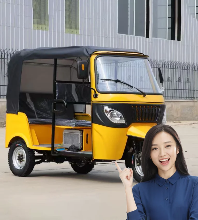 2025 High Quality Fully Enclosed Three-Wheel Motor Tricycle for Cargo and Taxi Services