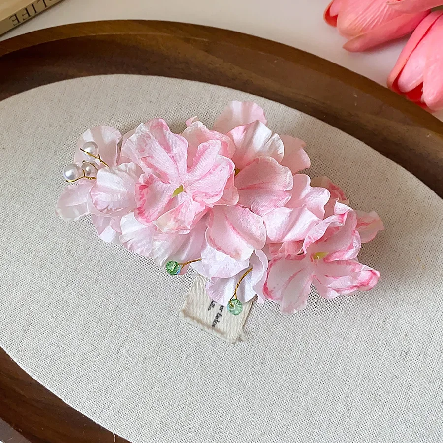 Vielseitige Romantische Künstliche Blumen-Haarspangen für Frauen, Frische Süße Blumencluster-Quasten-Haarklammern für Urlaub, Reisen und Fotoshootings M – Detail 17