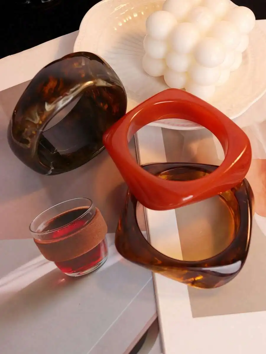 

3-Piece Warm-Tone Acrylic Stackable Bangles In Tortoiseshell And Coral, Smooth Geometric Design For Daily Or Vacation Use