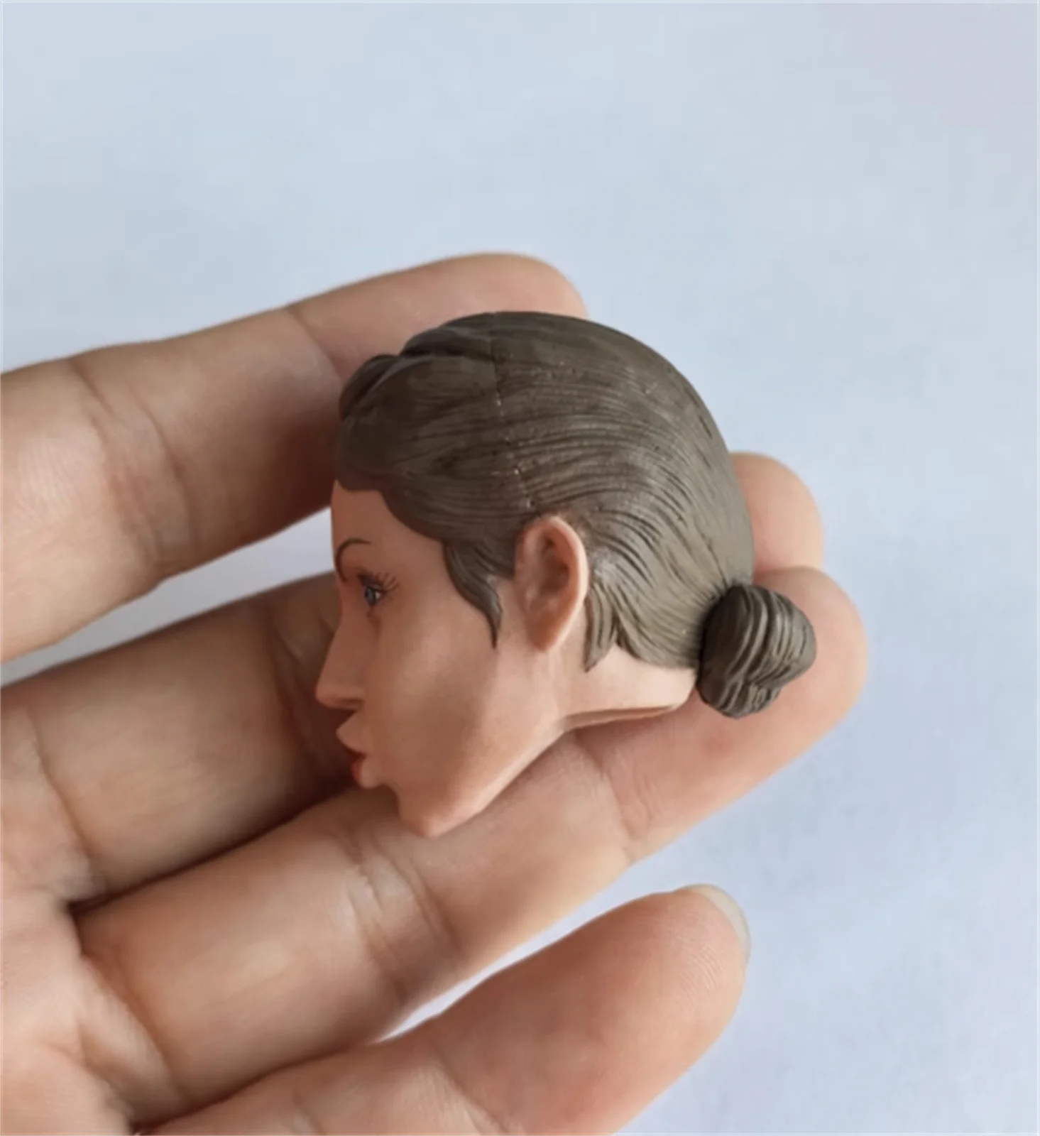 

1/6 масштаб, скульптура женской головы, скульптура выражения, резная для 12-дюймовой фигуры, модель растительного волос, женская фигурка тела