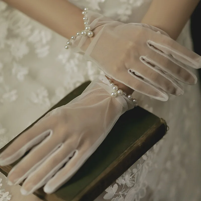 Short Wedding Gloves with Pearls Simple Stylish Design for Travel Photography Studio Full Finger Bridal Gloves