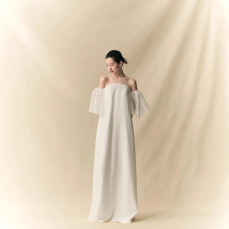 

New Satin Veil Bride White Morning Gowns Waist Maternity High Sense Trip Shoot Niche Light Wedding Dress