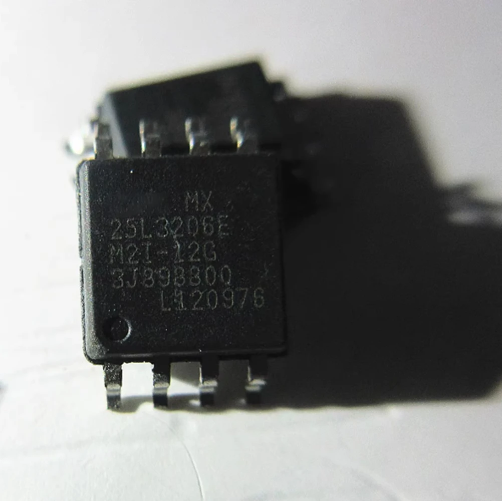 MX25L3206EM2I-12G 4M Flash Memory
