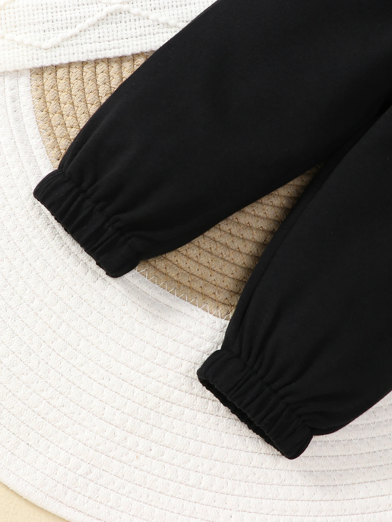 2-teiliges Set für Babys, modisch, lässig, mit Kapuze, langärmlig, mit Batikmuster, Oberteil und Hose, Herbst-Winter-Kleidung für Kinder – Detail 9