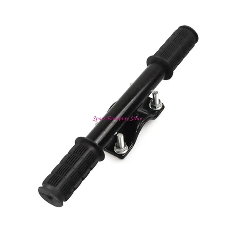 

Электрический скутер Дети обрабатывают ручку для поручни.