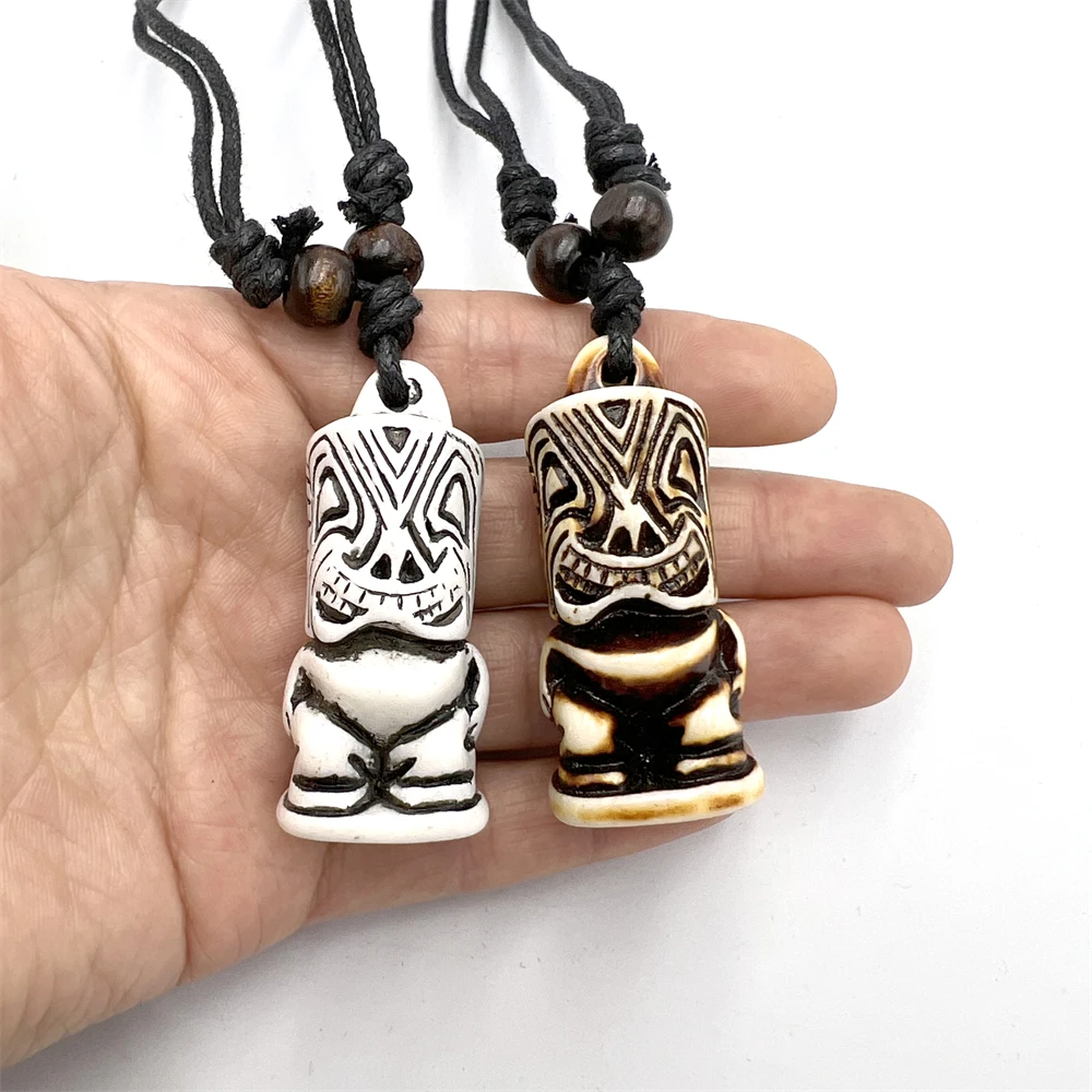 Handgewebte Unisex-Tiki-Totem-Halskette im hawaiianischen Stil, Amulett, handgefertigter Schmuck für Männer und Frauen