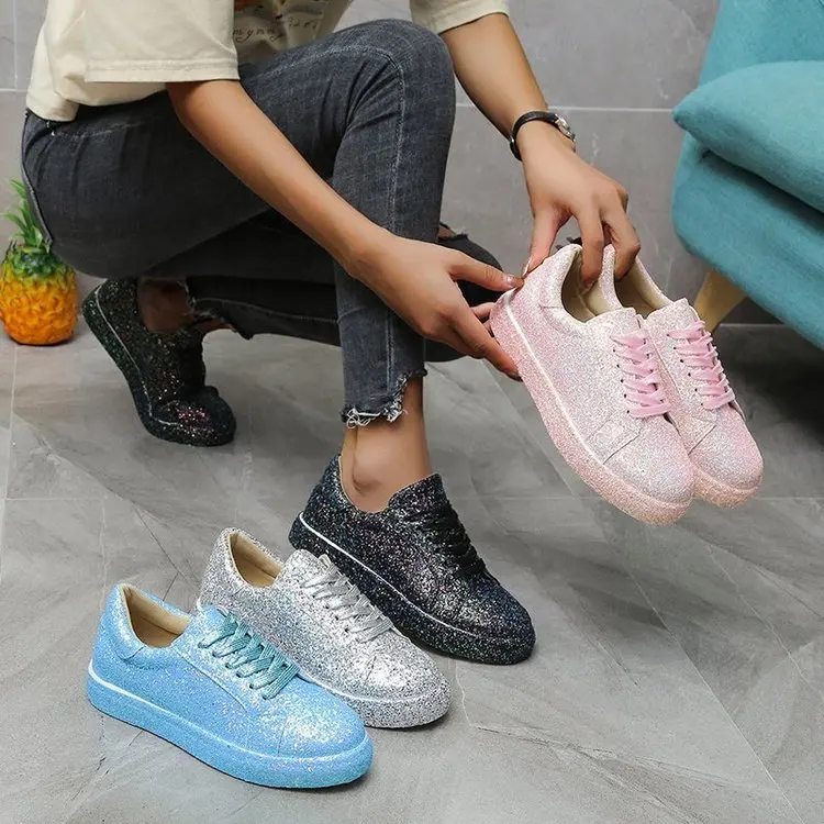 2022 Women Lace Up Sneakers Glitter Autumn Flat Vulcanized Ladies Bling Casual Female Fashion Platform Fashion Flat Shoes