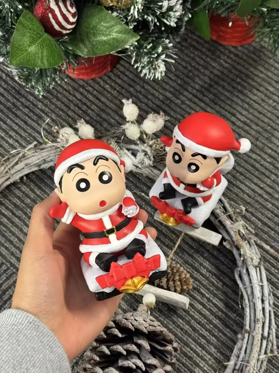 11 centimetri Anime Crayon Shin-Chan Figure Di Natale Figurine Nohara Shinnosuke Action Figures Pvc Q Versione Modello Collezione Giocattoli Regalo