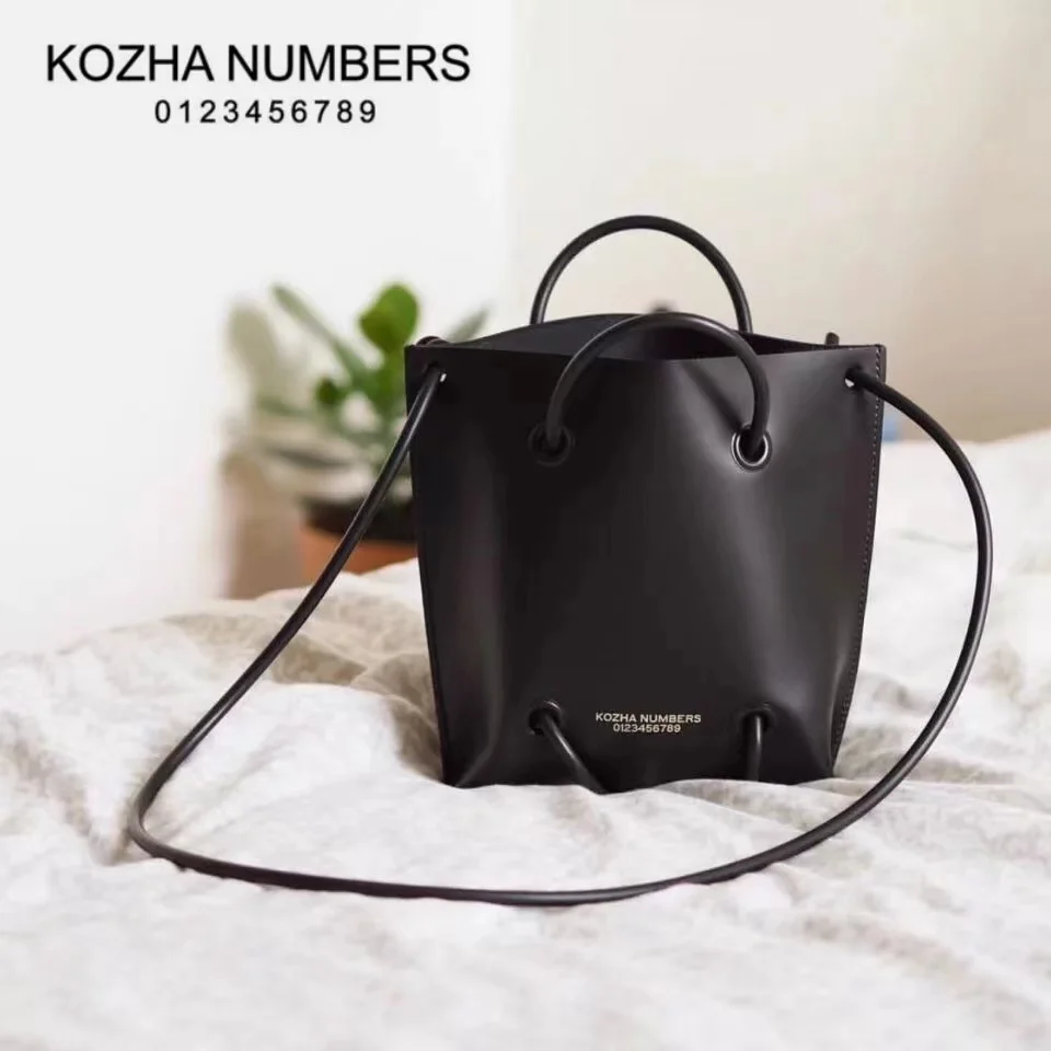 

Original American Niche Kozha Numbers The Orbit Minimalist Ring Design Single Shoulder Cowhide Envelope Bag