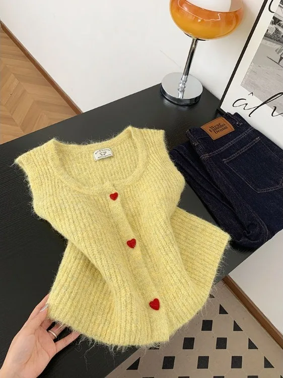 

Мягкий уютный вязаный желтый жилет с v-образным вырезом, женский модный возрастной душ, ранняя осень, новый кардиган на пуговицах, свитер, милый Sle