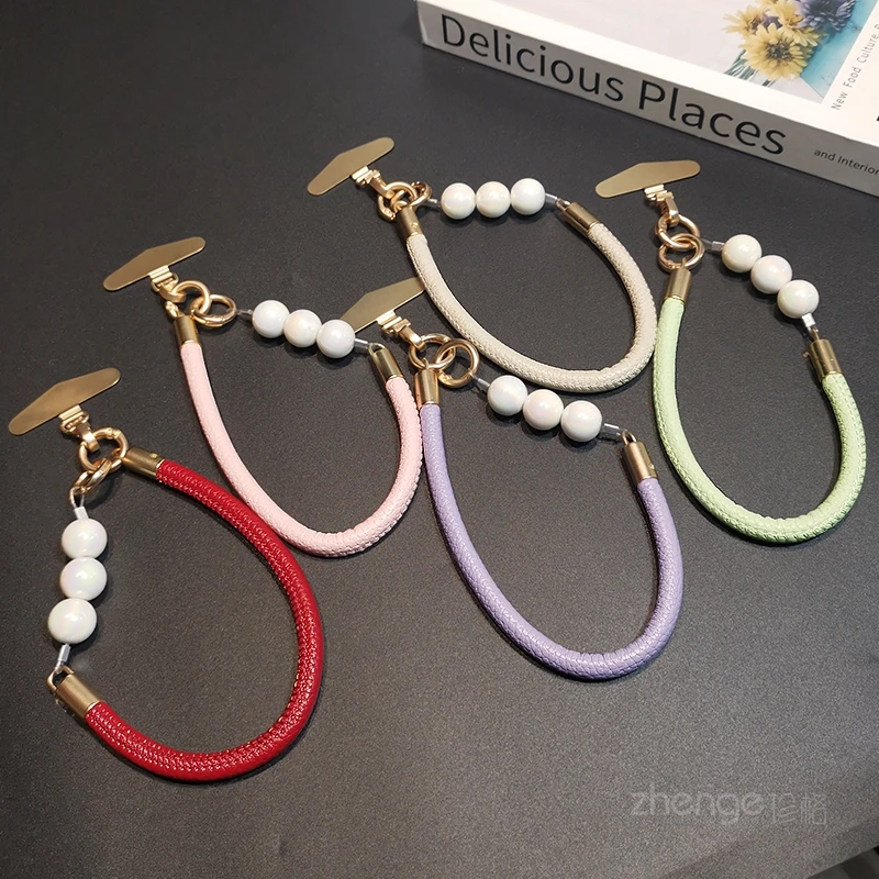 

‌ Женский кожаный ремешок для телефона с жемчугом – короткий ремешок в стиле Ins с защитой от потери для путешествий и повседневного использования