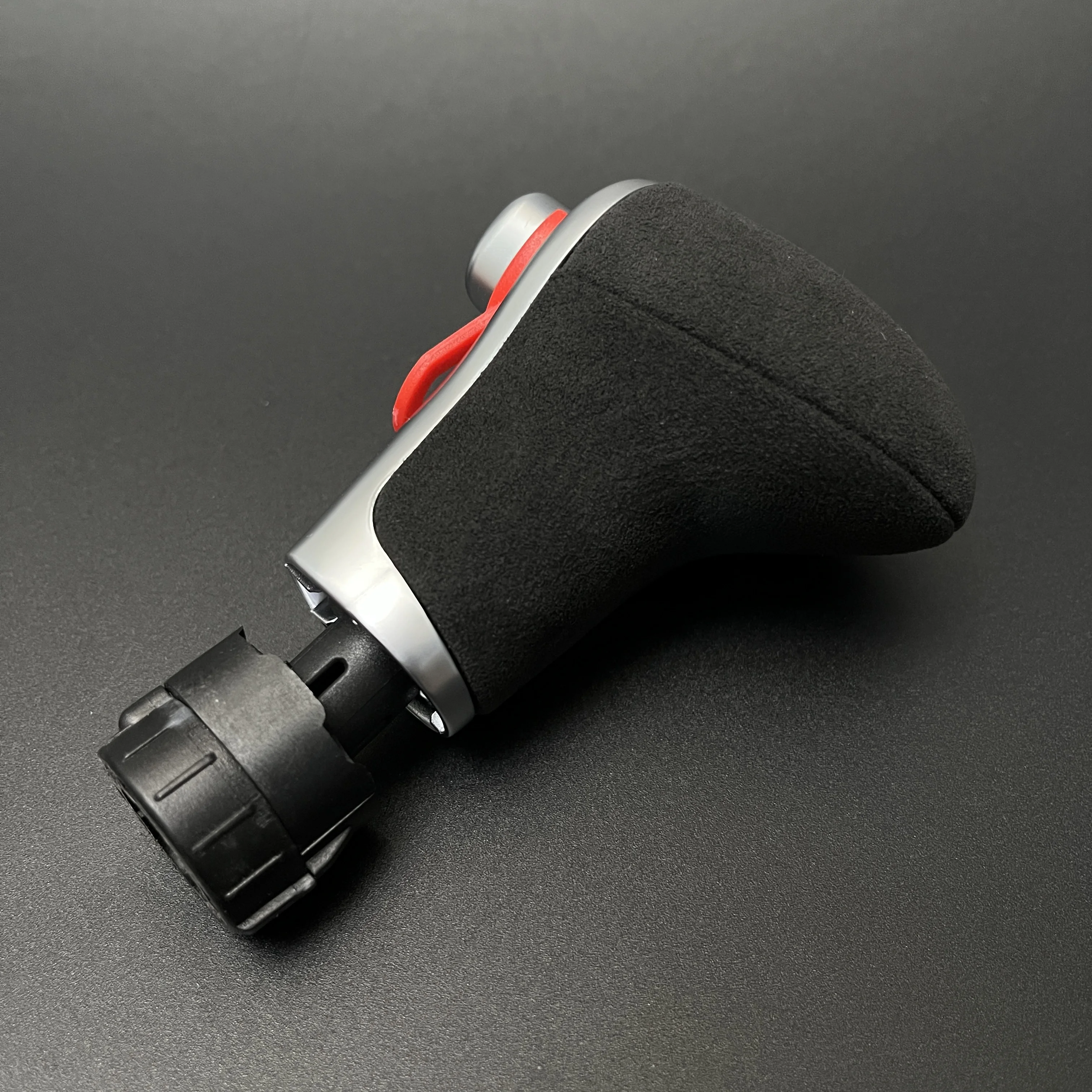 Schaltknauf aus Wildleder für AUDI Q7 Q5 A3 A4 A5 A6 A7 C6 C7 4G1 713 139 4G1713139 Autozubehör – Detail 3