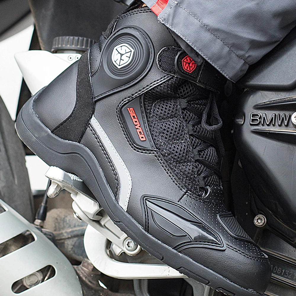 

SCOYCO Motorcycle Boots Men Breathable Protection Motorcycle Boots Anti-skid And Wear-resistant Reflective Motorcycle Shoes