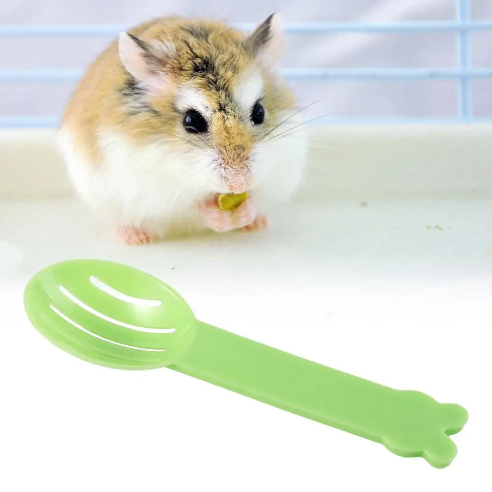 

Mini Hamster Sand Scoop Random Color Plastic Hamster Toilet Cleaning Scoop Hamster Bathroom Cleaning Shovel Pet Bath Spoon