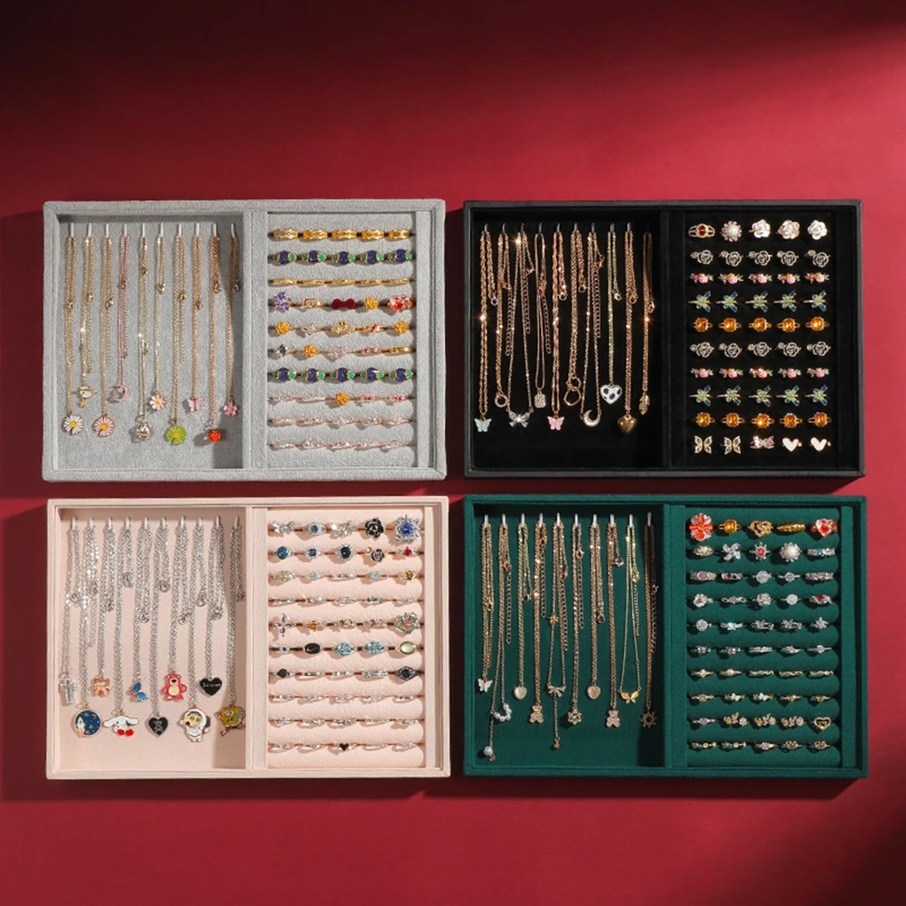 

Изысканная шкатулка для украшений из бархатной ткани для колец и серег