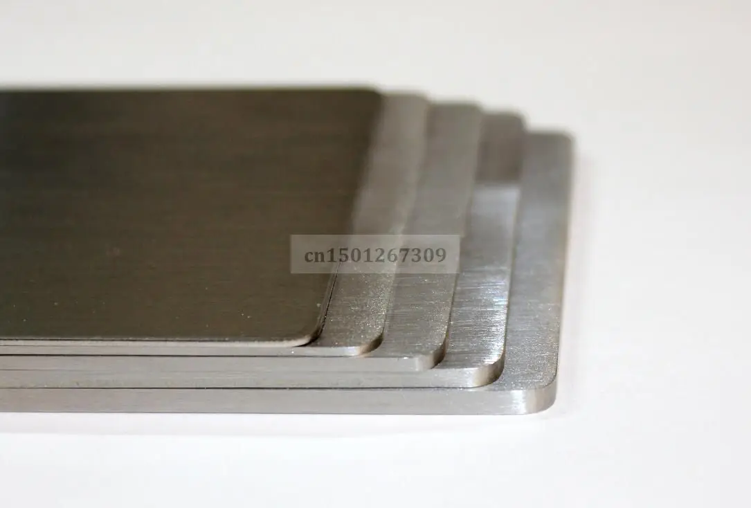 Stainless Steel Business Cards Size 85*53mm Matte Finish Blank Metal Plates Assorted Thickness