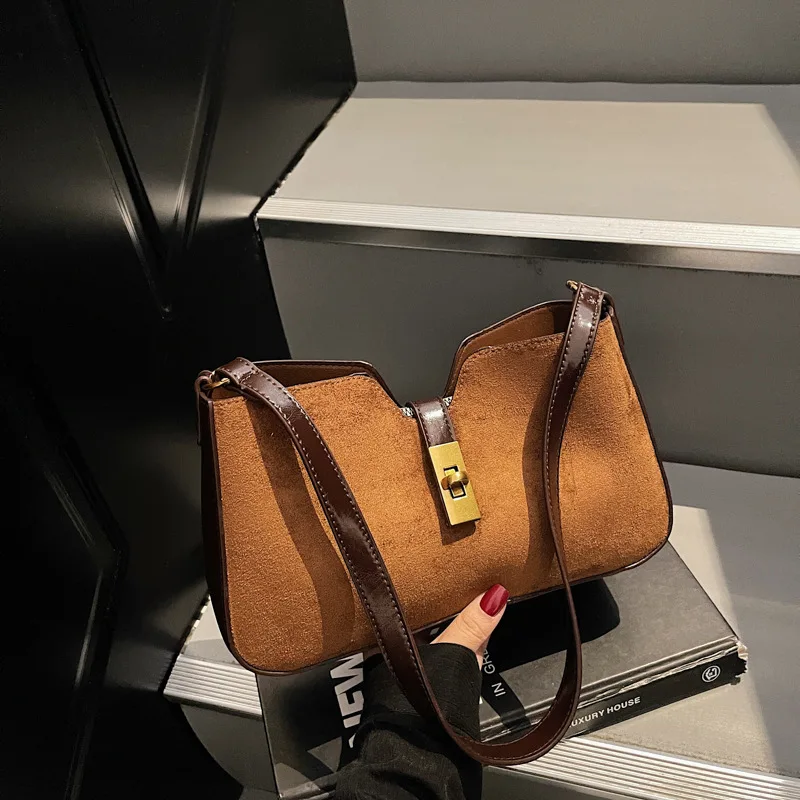 

2025 Fall Winter Vintage Lock Flap Bag for Women Suede Underarm Purse Matte Waxy Crossbody Bag Retro Soft Leather Shoulder Bag