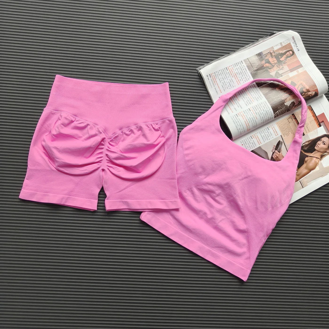 2 Pieces Women's Sports Set Backless Halter Top High Waist Seamless Stretchy Bras Shorts Suit Gym Set Workout Fitness Clothing - Image 3