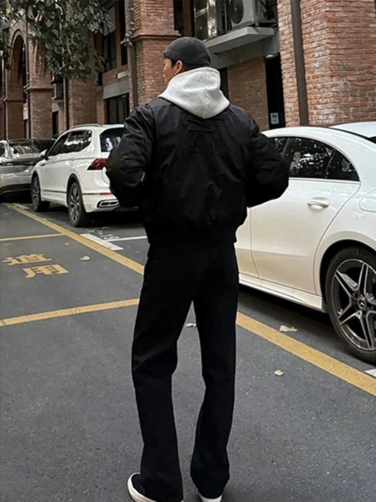 

Cleanfit Men's Straight Leg Jeans High Waist Fleece Lined Slimming Bootcut Trousers American Style Elastic Waist Jeans