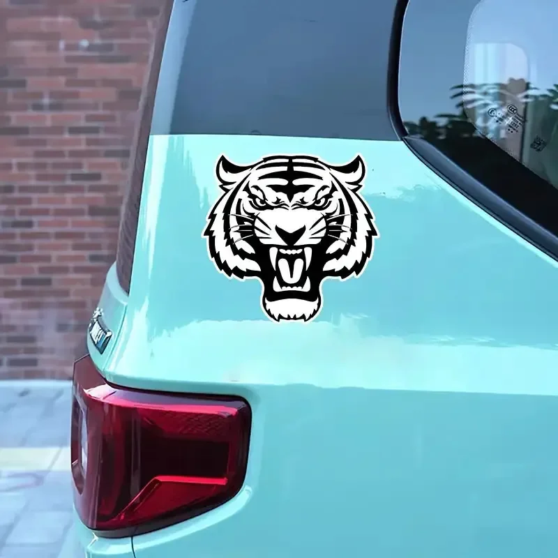 1개입 사나운 호랑이 머리 2D 평면 데칼 - 방수 생생한 스티커 (자동차, 노트북, 휴대폰용) - 야생동물 애호가를 위한 대담한 스타일