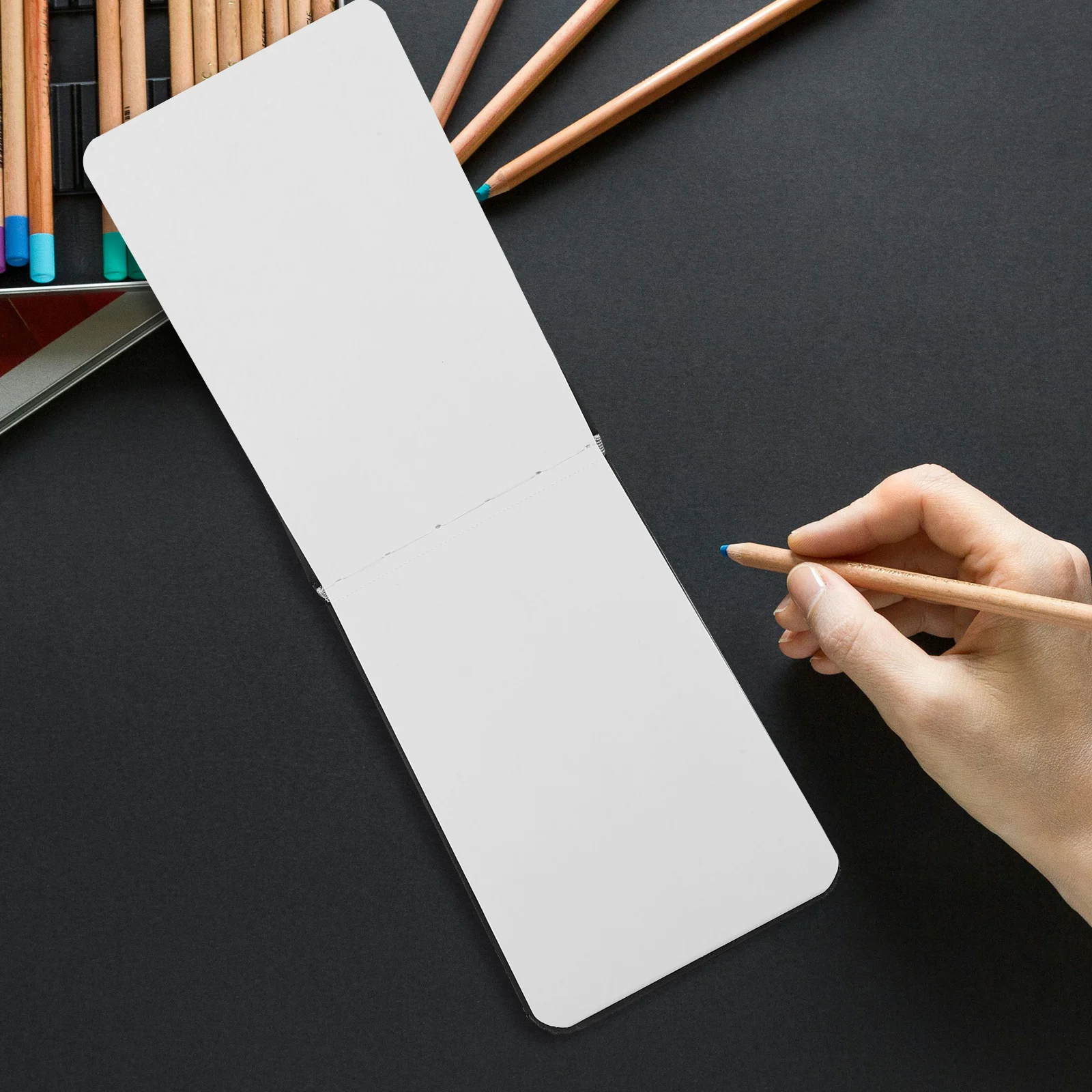 Buku Sketsa Cat Air Mini Portabel Kertas Tebal Buku Gambar Untuk Seniman Buku Catatan Ringan Untuk Mencoret-coret Buku Sketsa Jurnal Seni