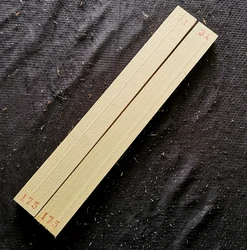 AAA German Spruce Guitar Sound Beam Board Material Rib Wood Phase Wood Square Handmade Guitar Production Material 500*100*25