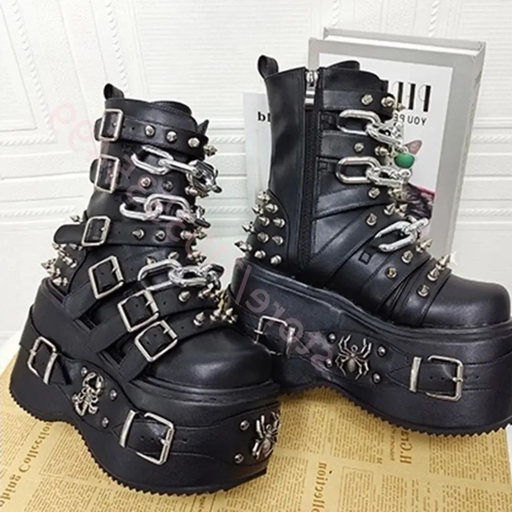 

Мотоботы в стиле панк с массивной подошвой, заклепками и цепями, 2026, уличный рок, с круглой пряжкой, на танкетке, для вечеринок, модные повседневные ботинки до щиколотки