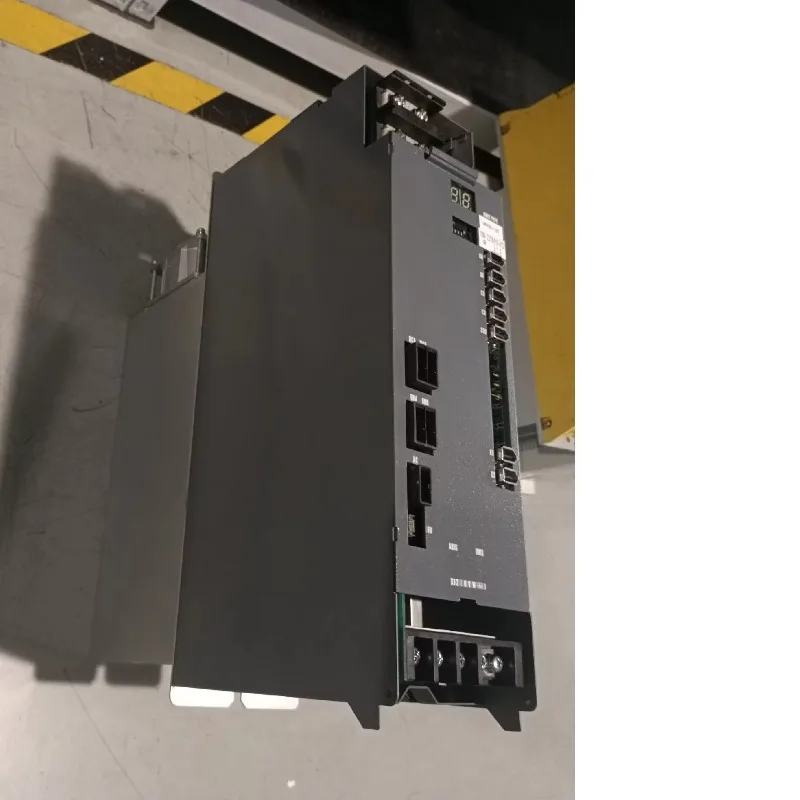 

MIV06-1-B1 1006-2218-016-012 U 1.3 Machine Drive Tested Good Condition