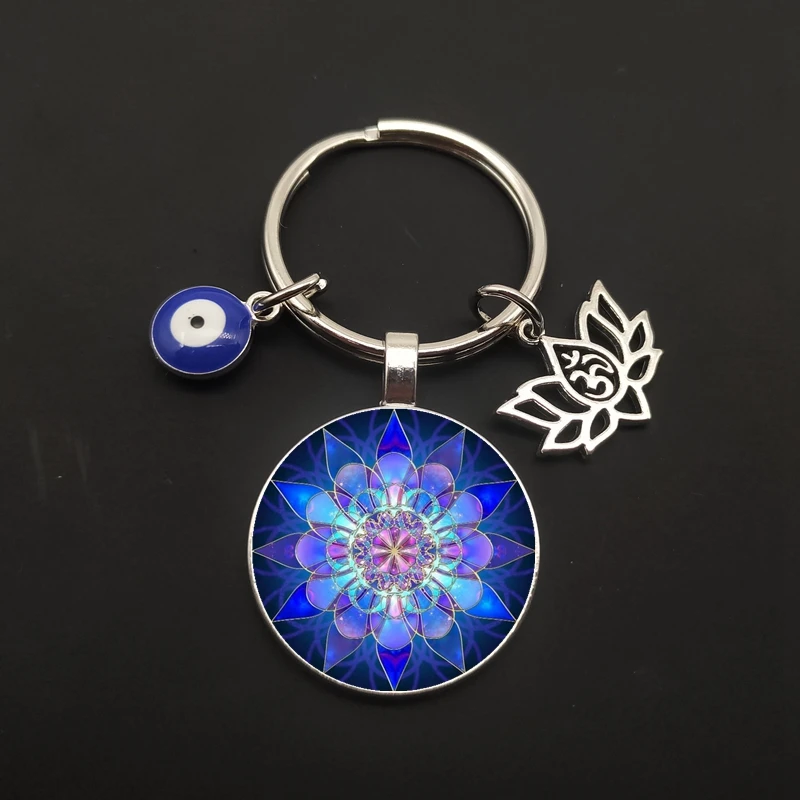 Creative Retro Glass Dome Keychain Buddhist Chakra Keychain Jewelry Indian Yoga Mandala Keychain