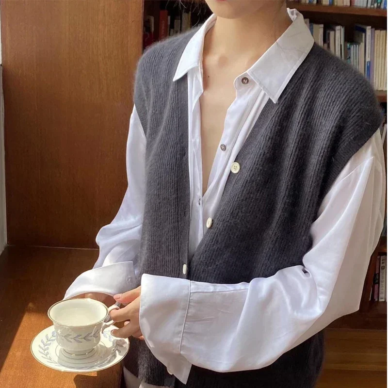 New Fashion Casual Loose Cardigan Sweater Women Warm Tops Knitted Vest Autumn Sleeveless Sweaters Clothes Lady Pull Femme 16348