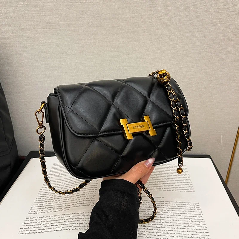 

Famous chain shoulder bag, fashionable and portable women's handbag, elegant design style women's crossbody bag
