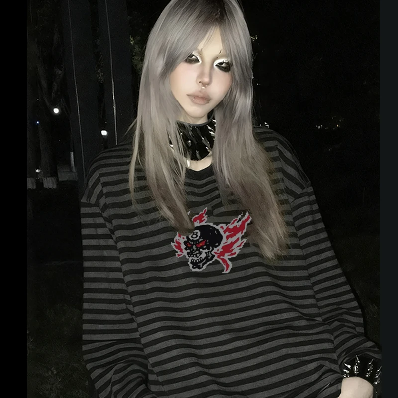 

Женская футболка в полоску с длинными рукавами и принтом черепа в американском стиле ретро, осенний свободный топ в стиле хип-хоп, темная уличная рубашка большого размера, нижняя рубашка