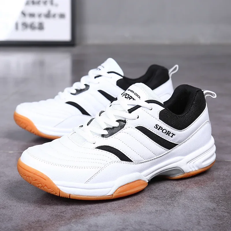 New Men\'s Leather Shoes Fashion Tennis Table Tennis Shoe Training Badminton Shoe Large Size 38-46 Outdoor Sneakers Running shoes