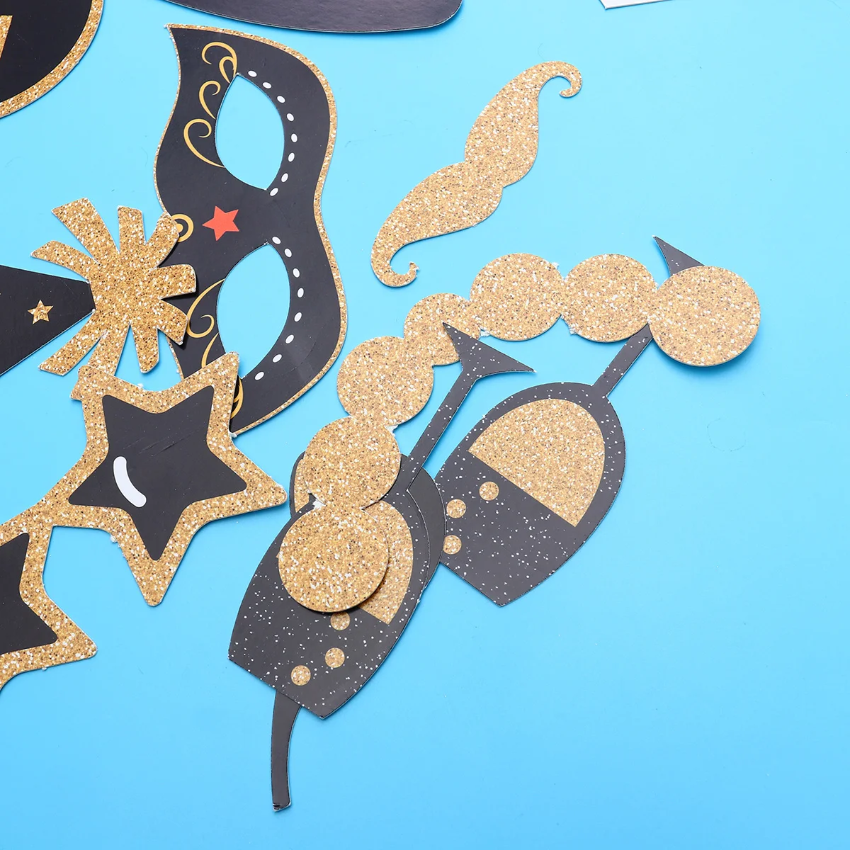 

21pcs Paper Beard Props Birthday Party Photo Accessories Glitter Material Wall Door Window Decorations Toddler Supplies
