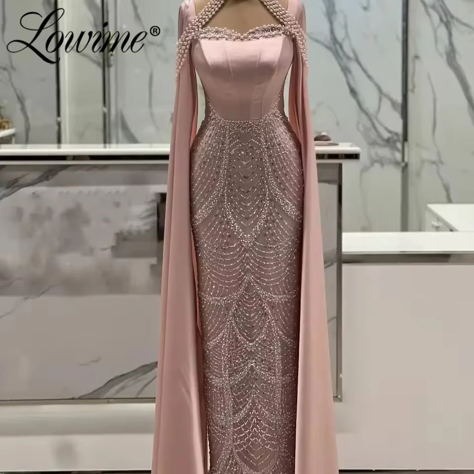 Elegante arabische Perlen, rosa Perlen, Meerjungfrau-Abendkleider mit Umhang, maßgeschneidertes langes formelles Abschlussball-Hochzeitskleid 2025, Roben