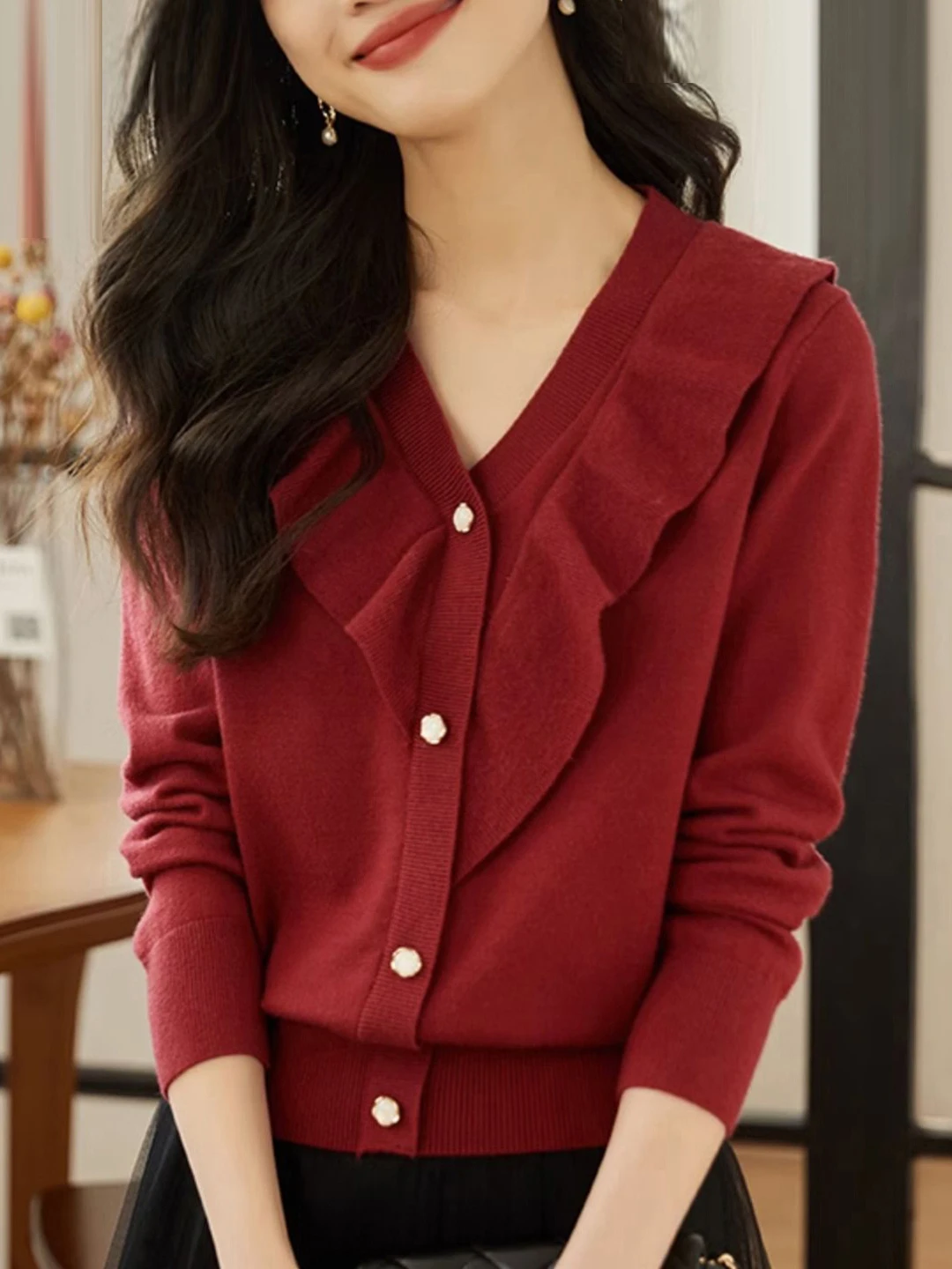 

Red V-Ne Long Sve Knitted Cardigan Women's Faion French Sle Button Detail Bouffant Sve Autumn Winter New Arrival