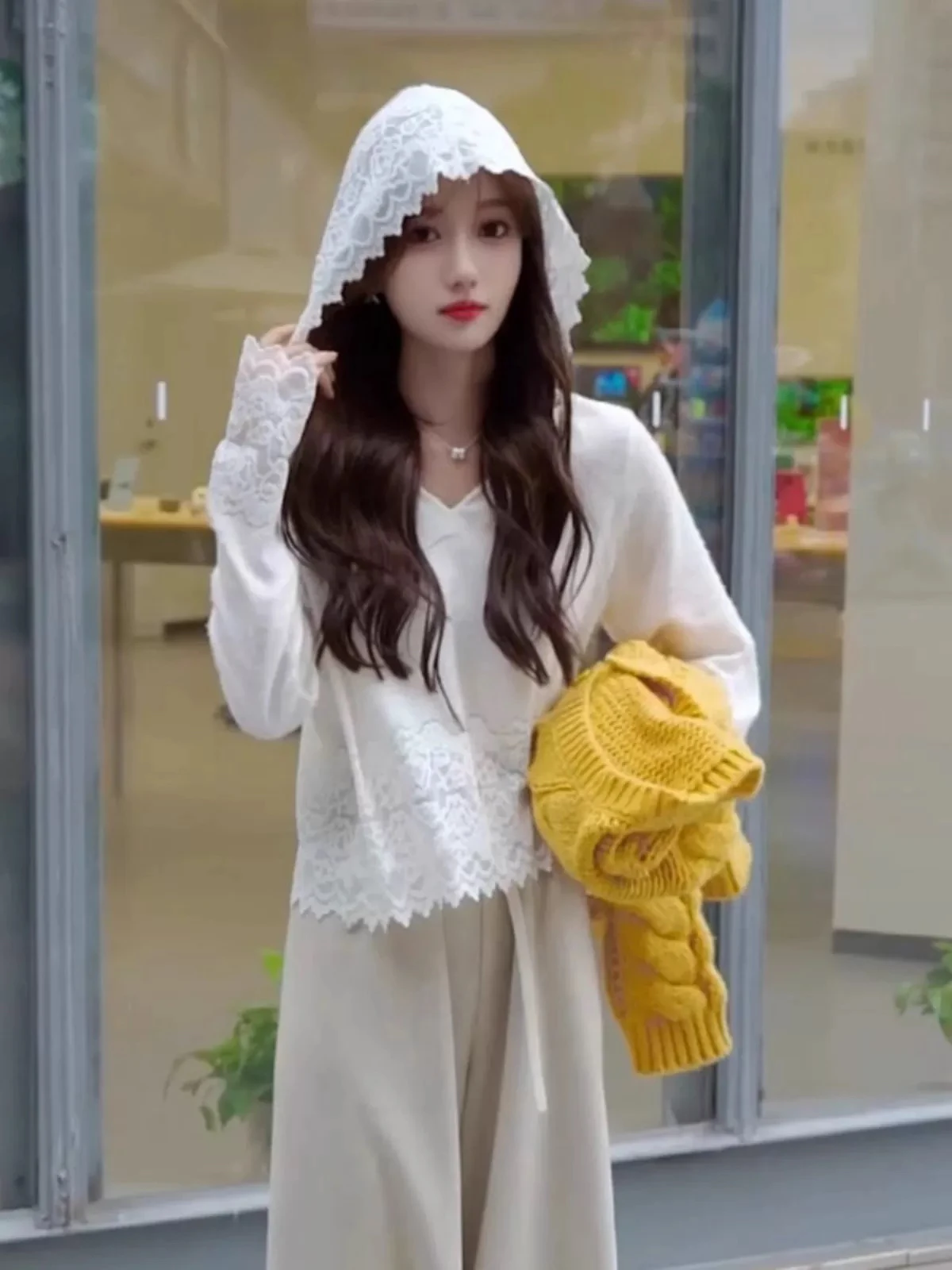 

White Lace Hooded Knit irt Women's Autumn Winter Faion Luxury Sense Base Layer Top Long Sve Zipper Closure Color