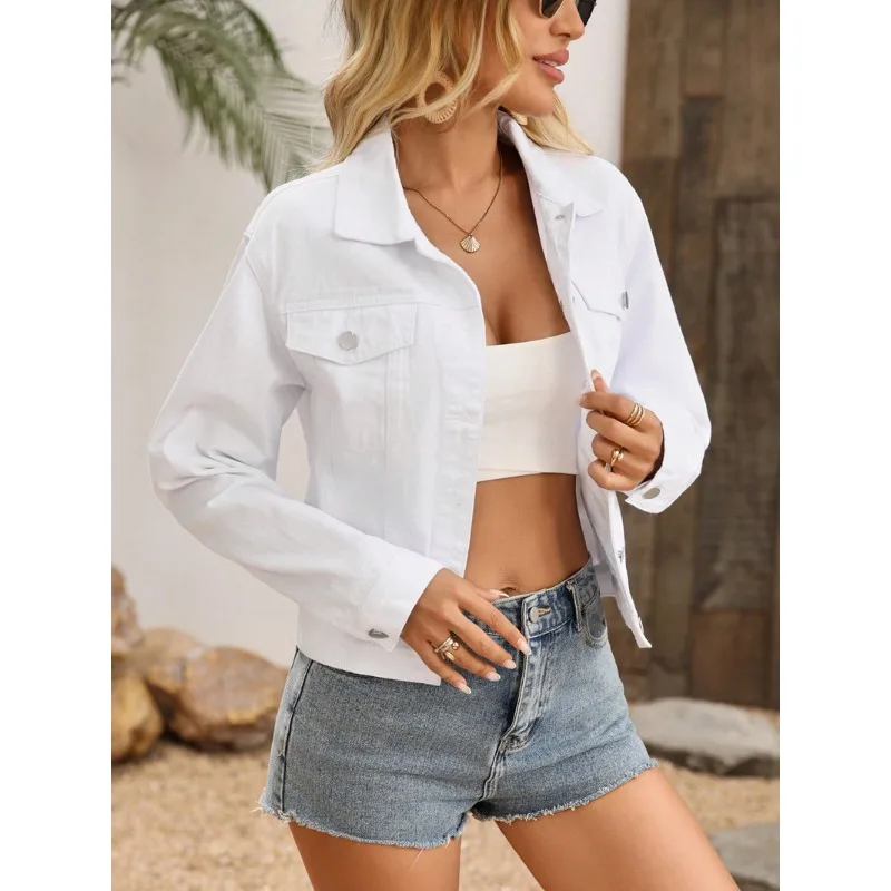 A New Cross-border Women's Short Denim Jacket for Autumn Fashion. Long-sleeved Button Lapel Jacket. Elegant and Versatile Top.