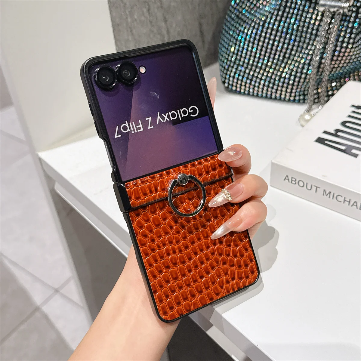 Schwarzes Krokodil, luxuriöses Leder, tragbarer Ring-Handyhülle für Samsung Galaxy Z Flip7 6 Flip 5 Flip6 Flip4 3 Flip7 FE Rückseite
