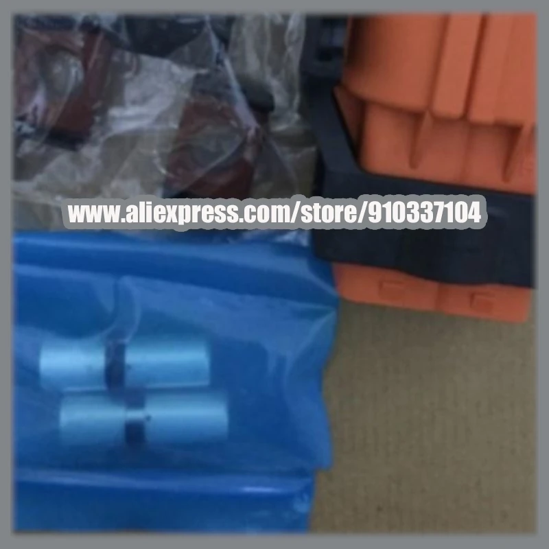 

1pcs new and origianl connector C10-731585-02S new