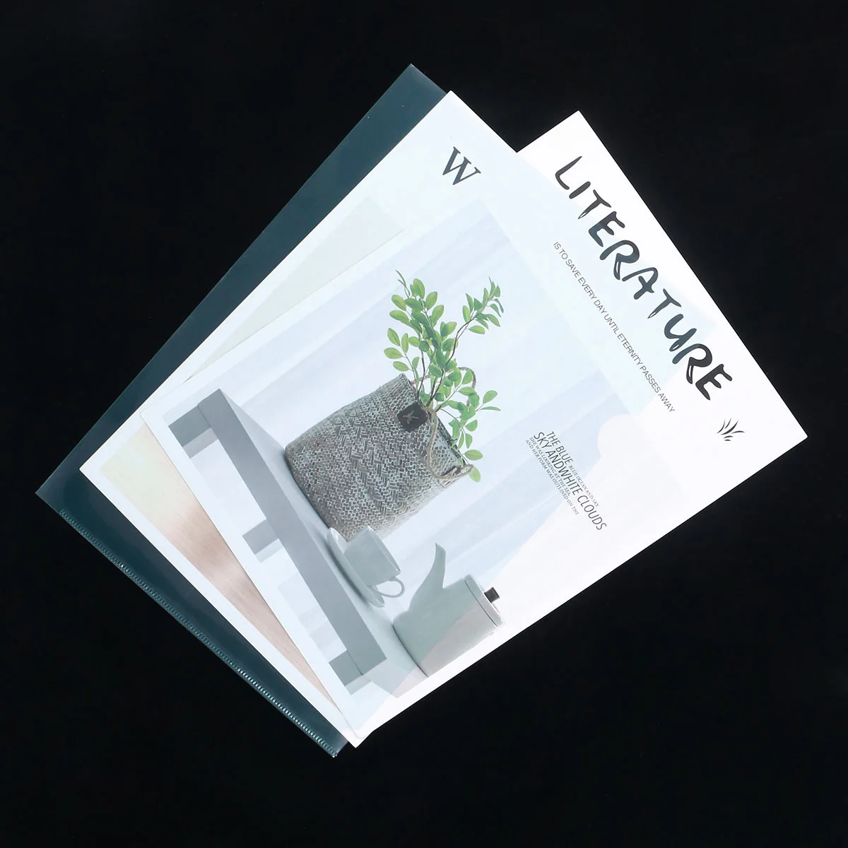 

30Pcs A4 File Folder L Shape Design Transparent Folder PP Material Protects Documents Easy to Use for Home Office School