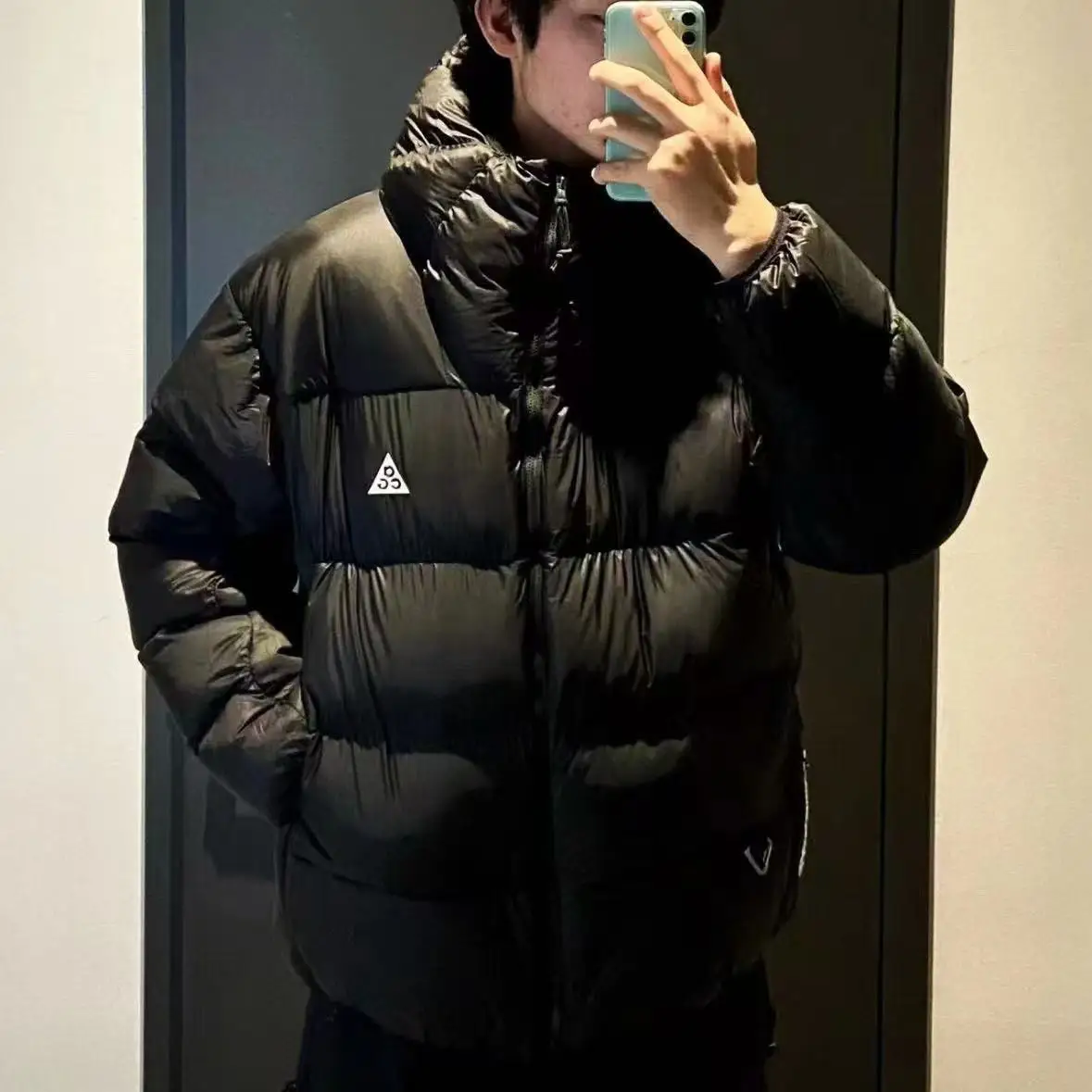 

Korean Fashionable Winter Coat Premium Edition Cotton Hooded Warm and Thick Embroidered Waterproof and Windproof Men Jacket